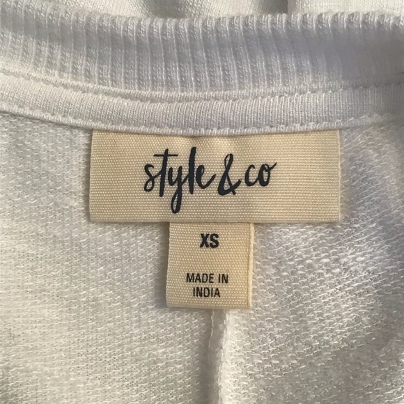 Style & Co Red,White and Blue Patchwork Sleeve Lightweight Pullover Top Sz XS - Picture 7 of 8